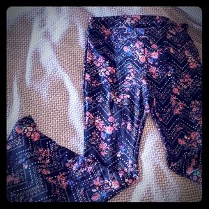 NWOT Floral Palazzo Pants
